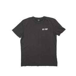 Camiseta Negra Lettering